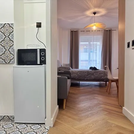 Apartment Charming In *